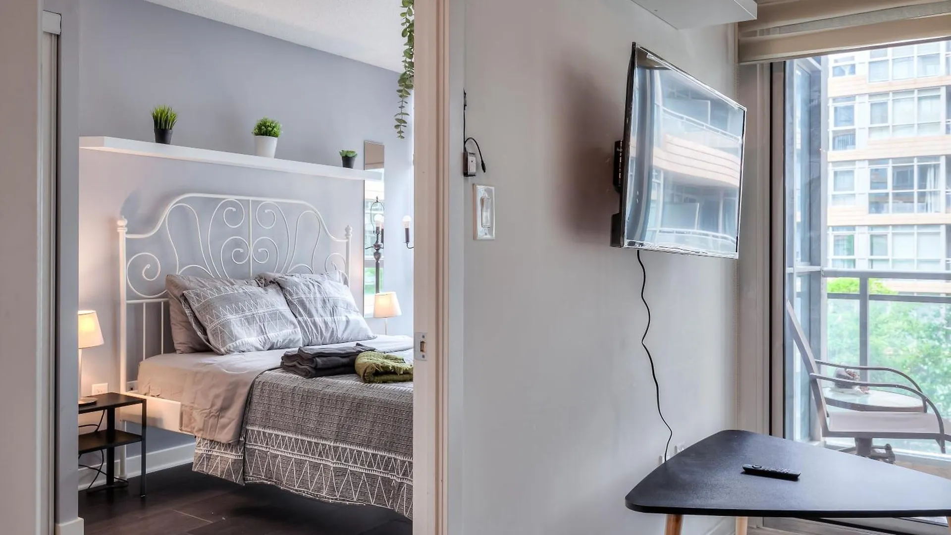 Holiday home Modern Stylish Condo - 5 Min From Cn Tower Toronto Canada